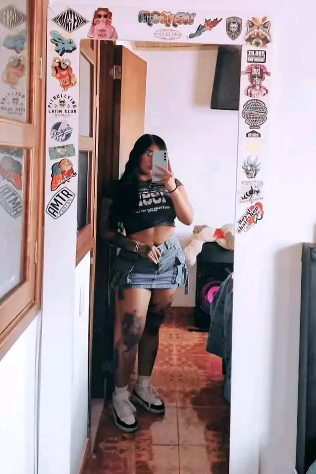 escort-media-25c8aa75-a7c2-4c04-af72-b59f326111cf