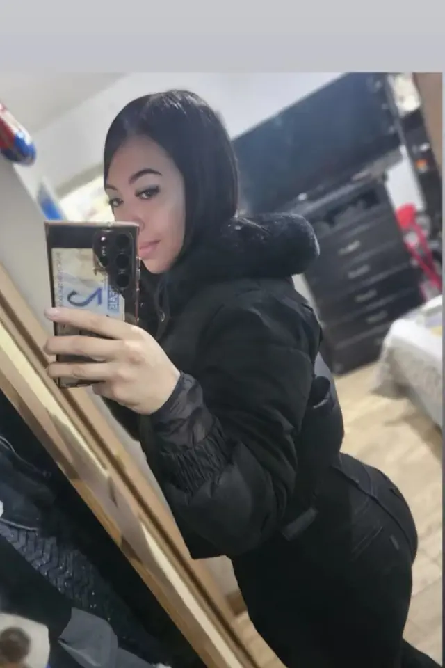 escort-media-5d5472e2-b15f-4c1c-bb23-ce16c7a8dbd3