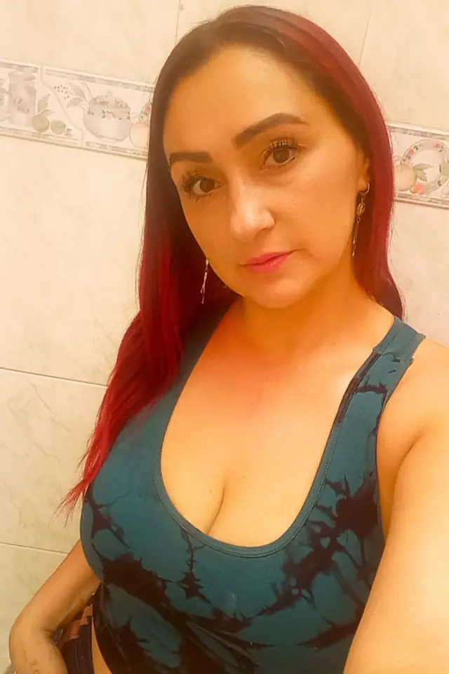 escort-media-83f797f7-a73d-4814-99a1-42515f90658f