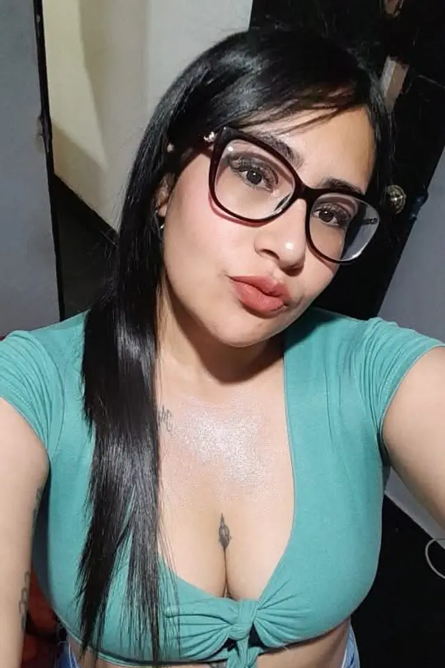 escort-media-9498e933-8a55-474f-a5bf-80ffd3e34605