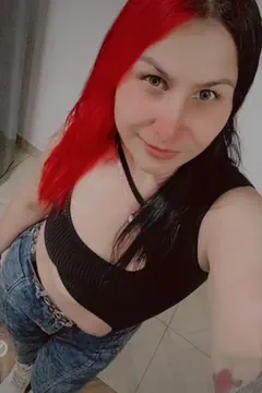 Alejandra - Foto 218e046e-0f36-4b0d-a4d6-b1946a6e2df5