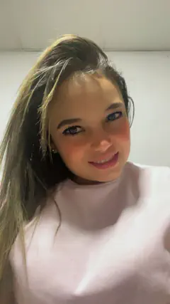 Valery - Foto 25101358-7fb9-4668-8a58-ae938da9e85c