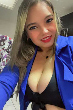 Valery - Foto 63598114-8262-4b53-9d8a-0a6acd89dd45